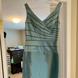 Womens Size 8 dress with matching jacket